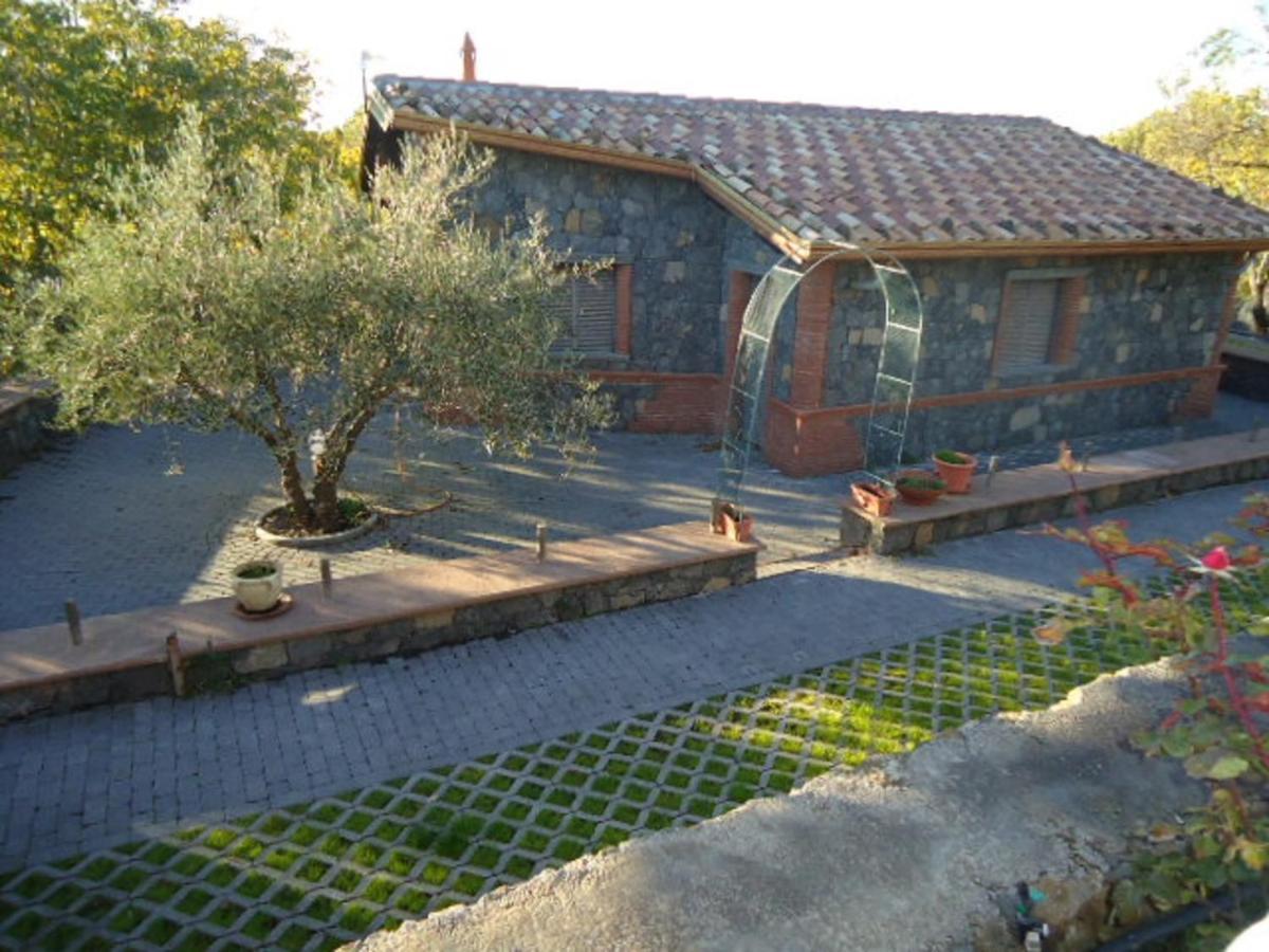 Casa Monte Etna Maletto Exterior photo