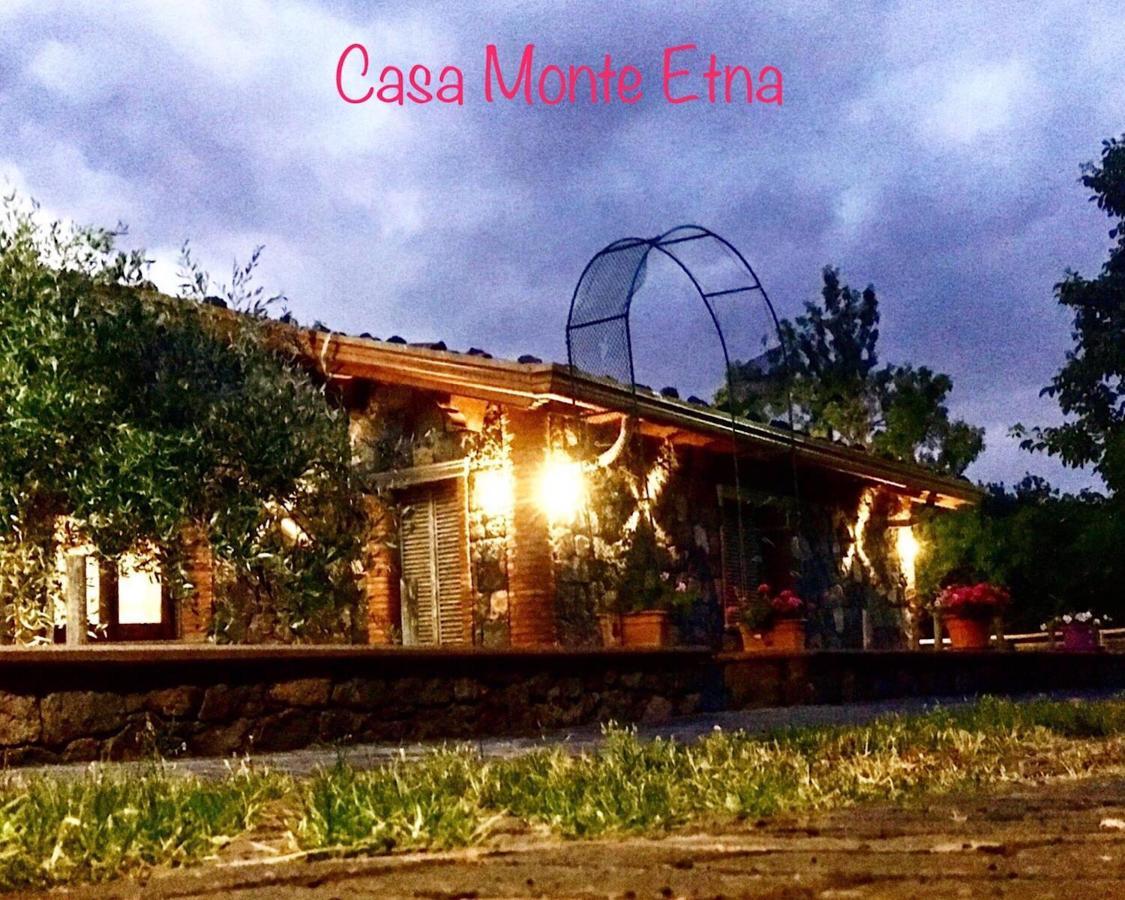 Casa Monte Etna Maletto Exterior photo