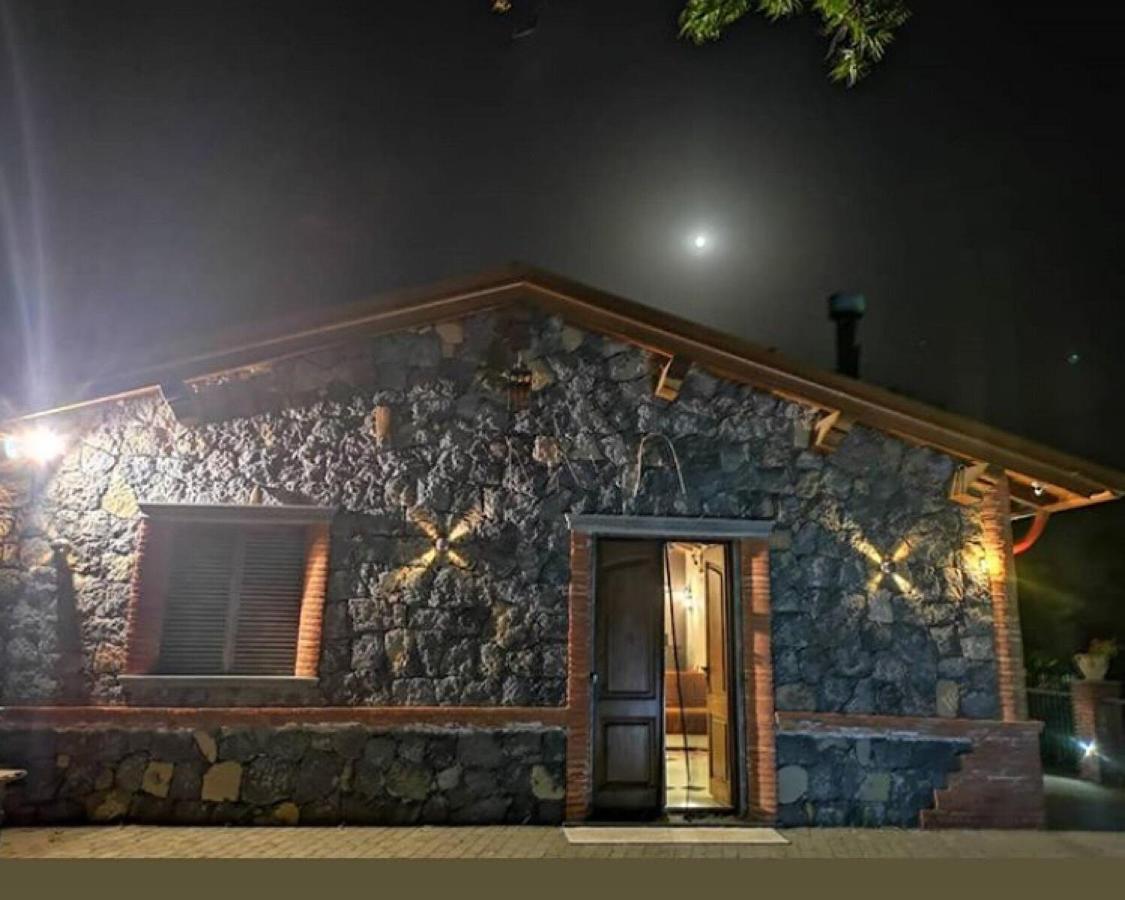 Casa Monte Etna Maletto Exterior photo